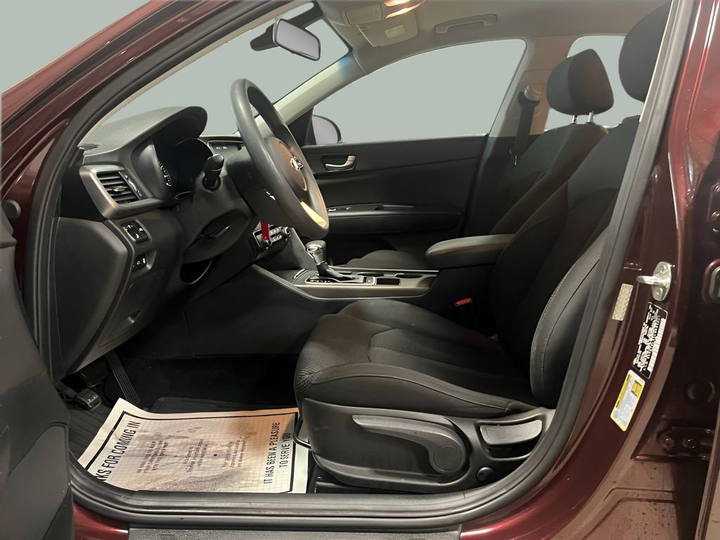 Used 2020 Kia Optima LX image 19