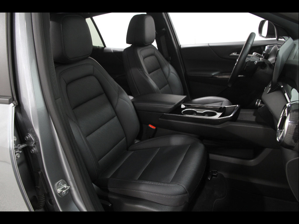 Certified 2025 Chevrolet Equinox LT w/ Convenience Package II AWD/4WD image 16