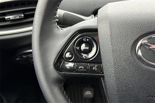 Used 2020 Toyota Prius Prime XLE image 29