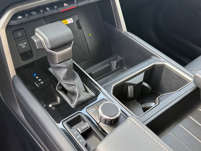 Used 2024 Toyota Tundra Limited image 20