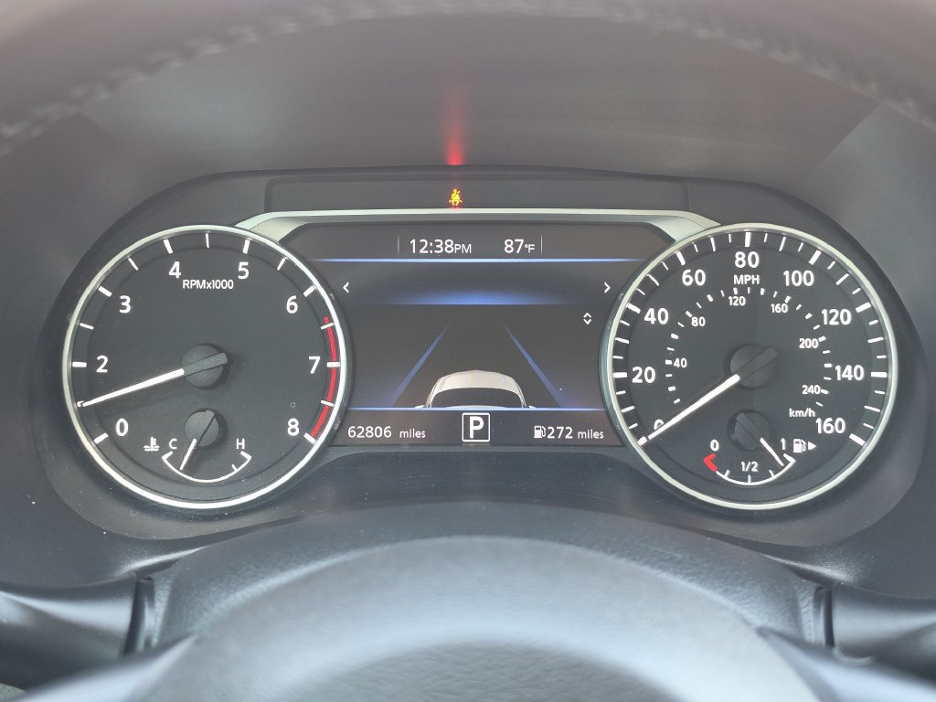 Certified 2022 Nissan Sentra SV FWD image 25