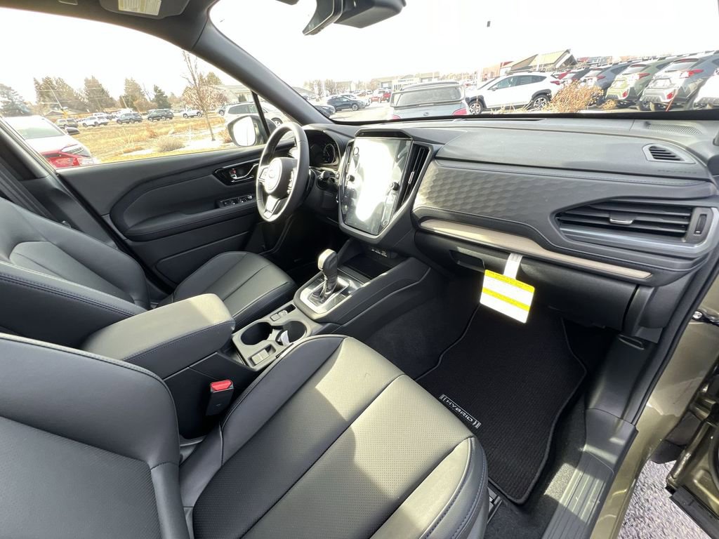 Used 2025 Subaru Forester Limited AWD/4WD image 30