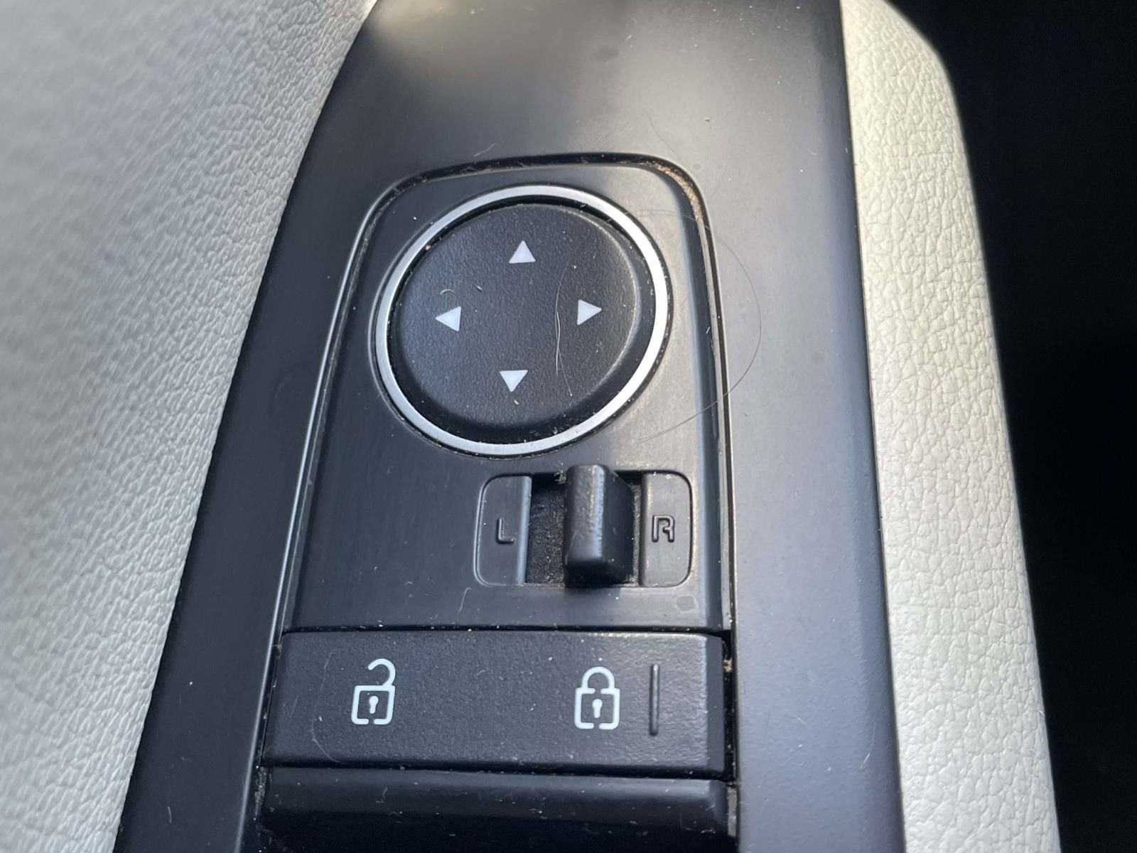 Used 2023 Kia Soul LX w/ LX Technology Package image 22