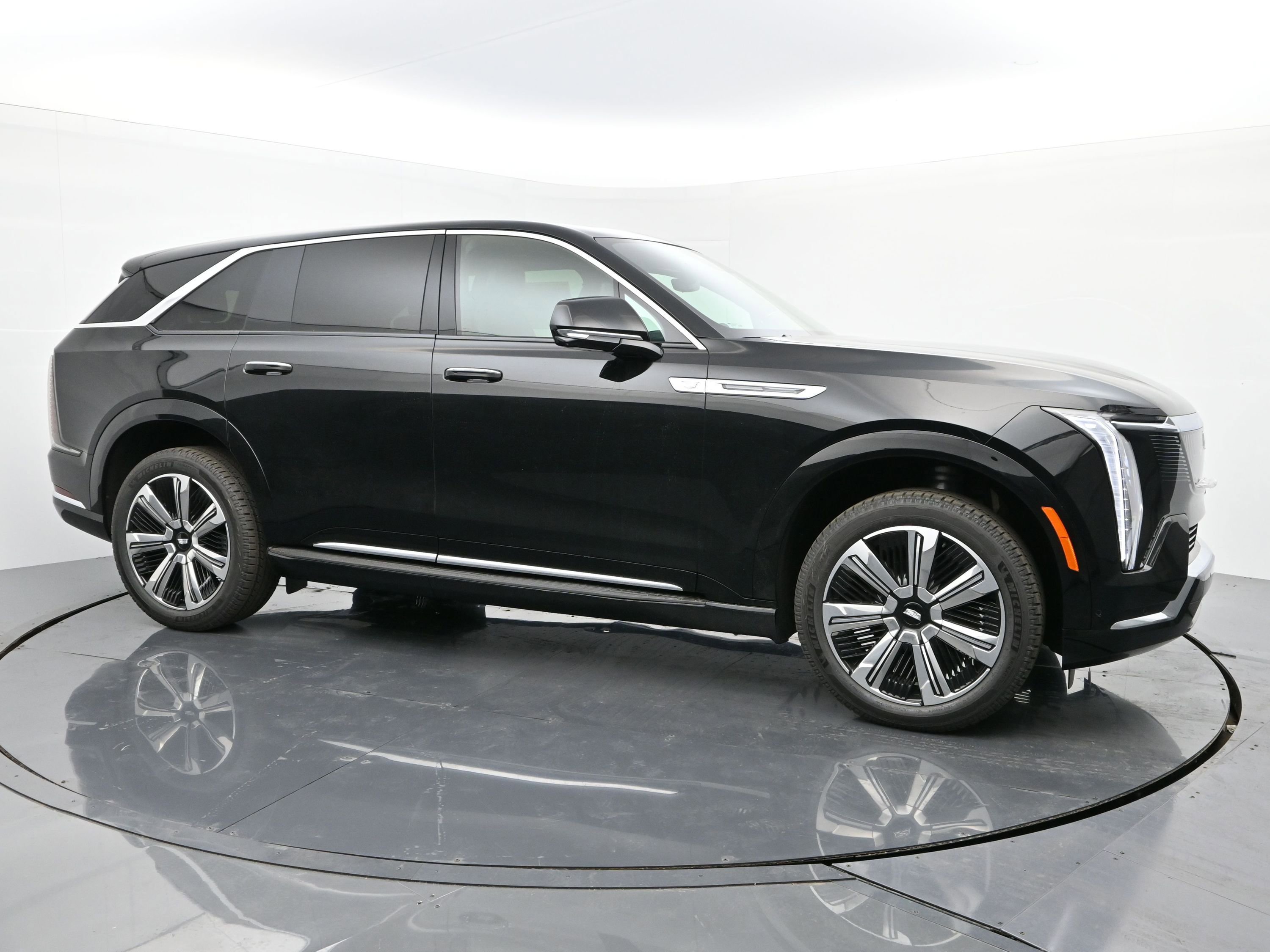 New 2025 Cadillac Escalade IQ Luxury 2 image 7