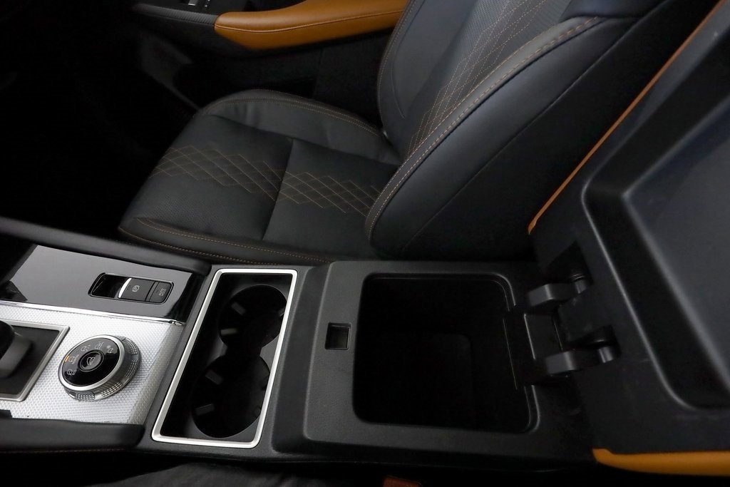 Used 2022 Mitsubishi Outlander SEL image 36