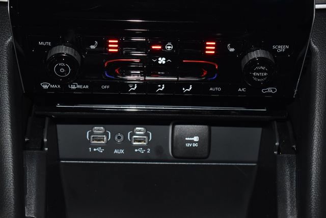 New 2025 Jeep Grand Cherokee L Limited image 16