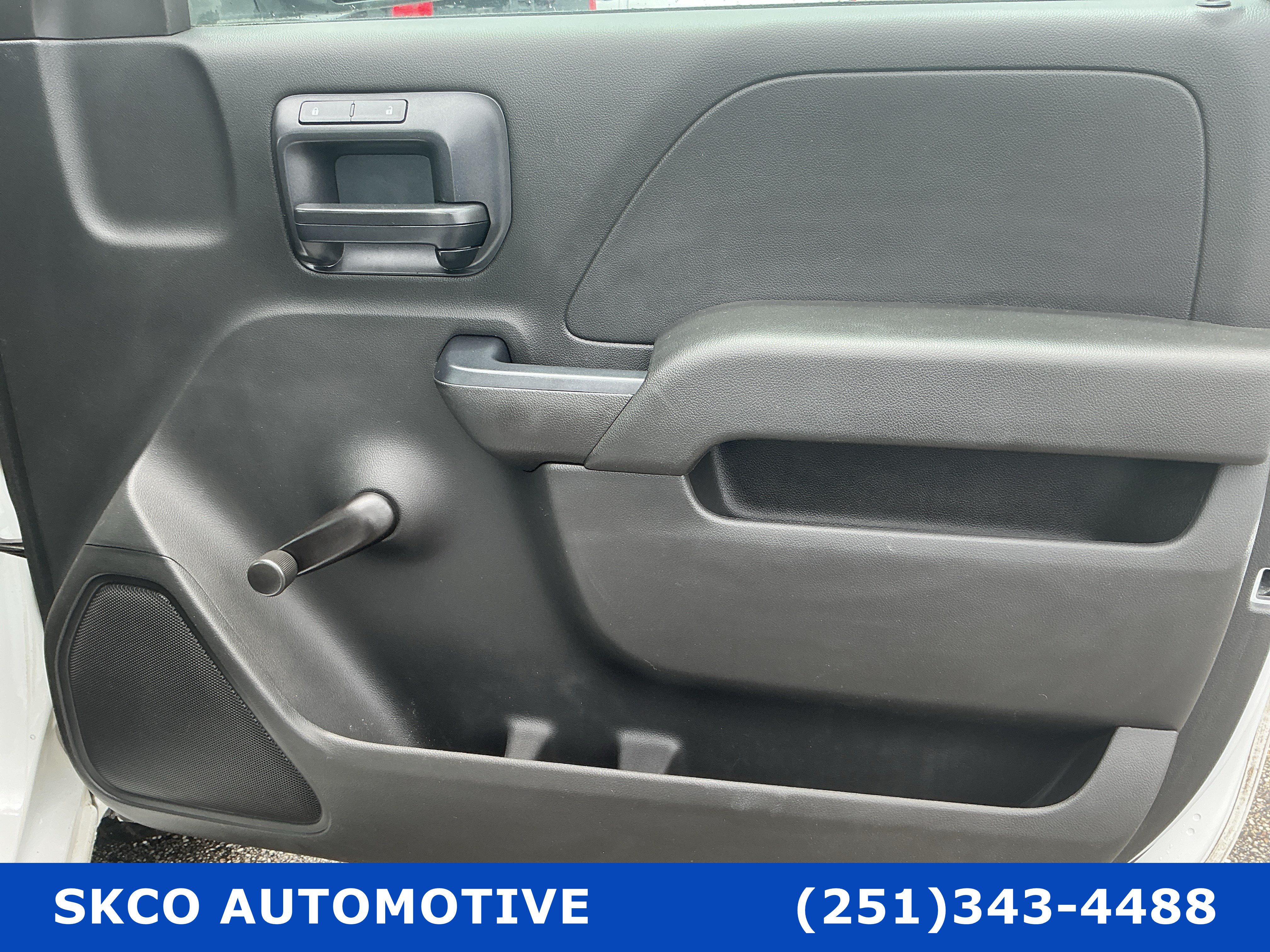 Used 2015 GMC Sierra 1500 2WD Regular Cab image 12