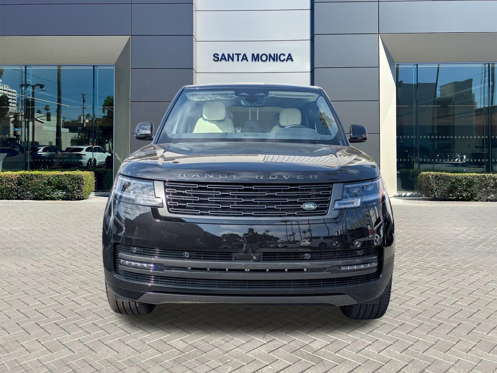 New 2026 Land Rover Range Rover SE AWD/4WD image 8