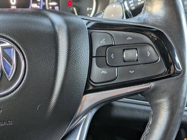 Used 2024 Buick Enclave Premium AWD/4WD image 21