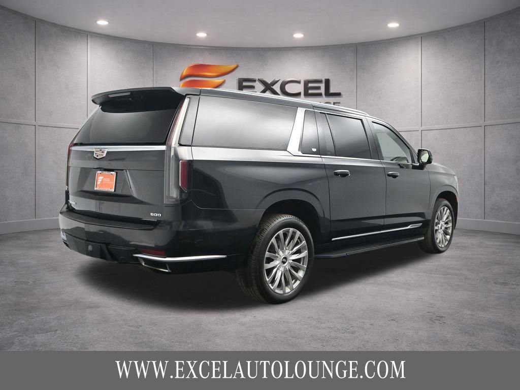Used 2021 Cadillac Escalade ESV Premium Luxury AWD/4WD image 9