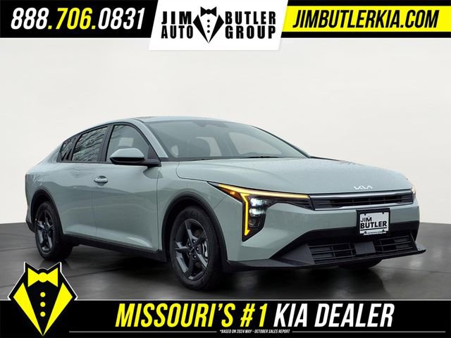 New 2026 Kia K4 LXS image 24