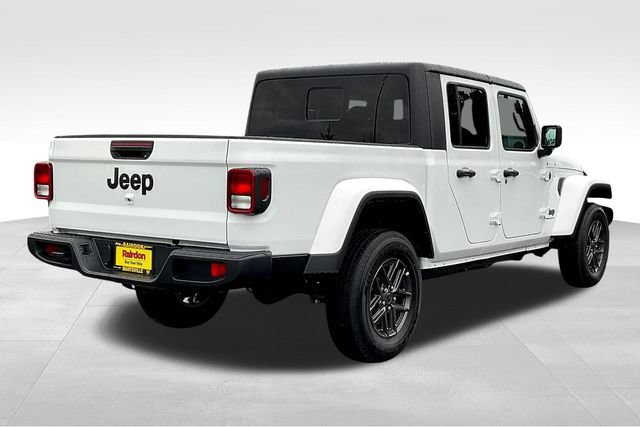 New 2025 Jeep Gladiator Sport AWD/4WD image 13