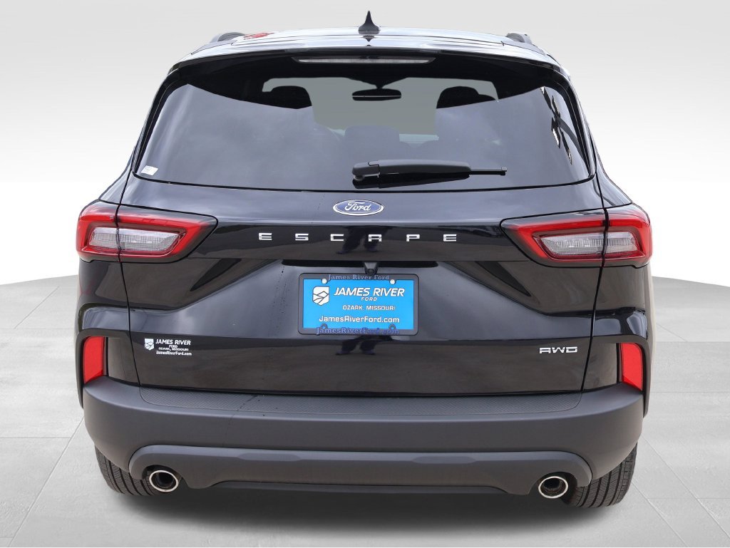 Used 2025 Ford Escape ST-Line AWD/4WD image 4