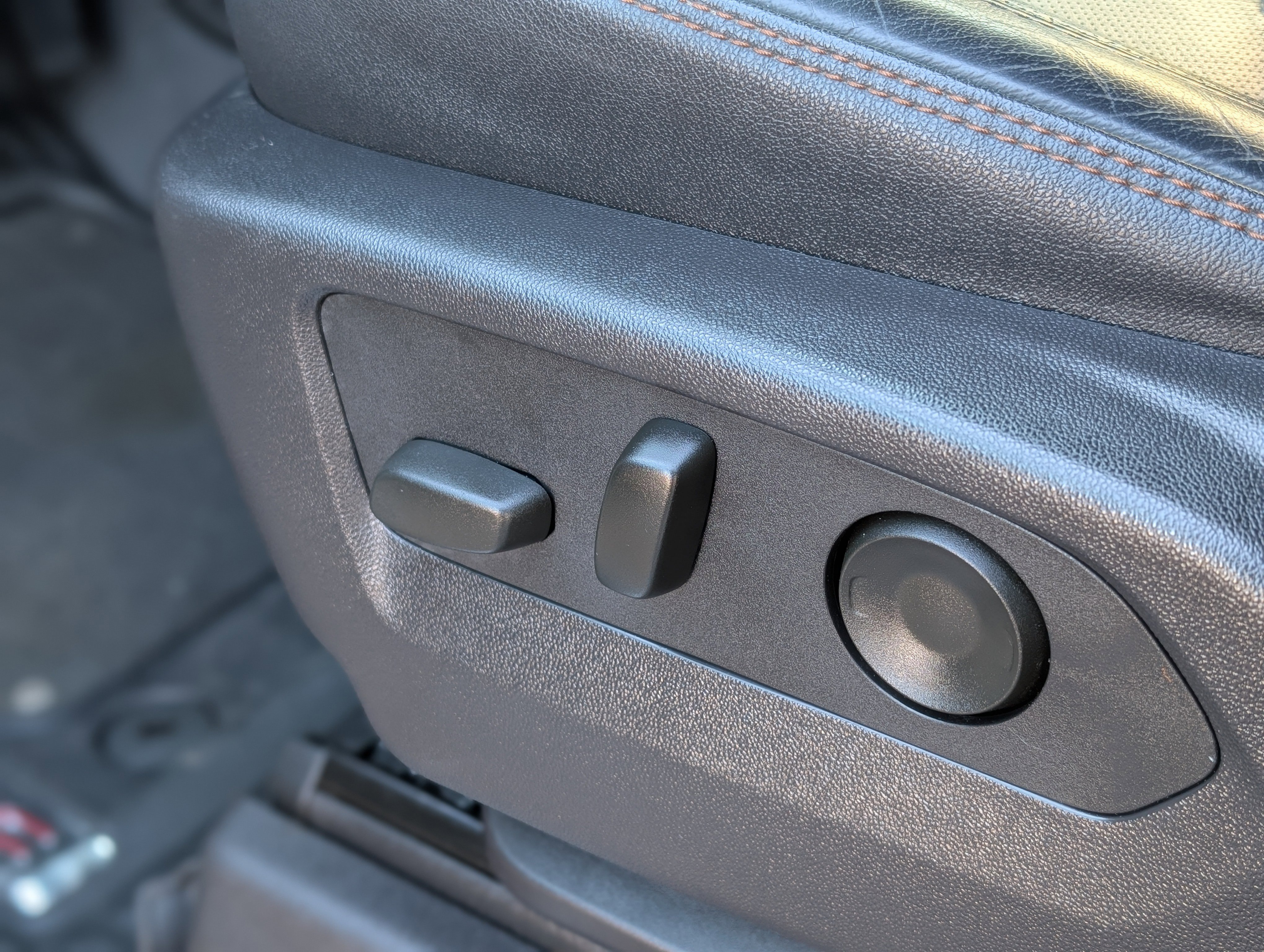 Used 2024 GMC Sierra 1500 AT4 w/ AT4 Premium Package image 32