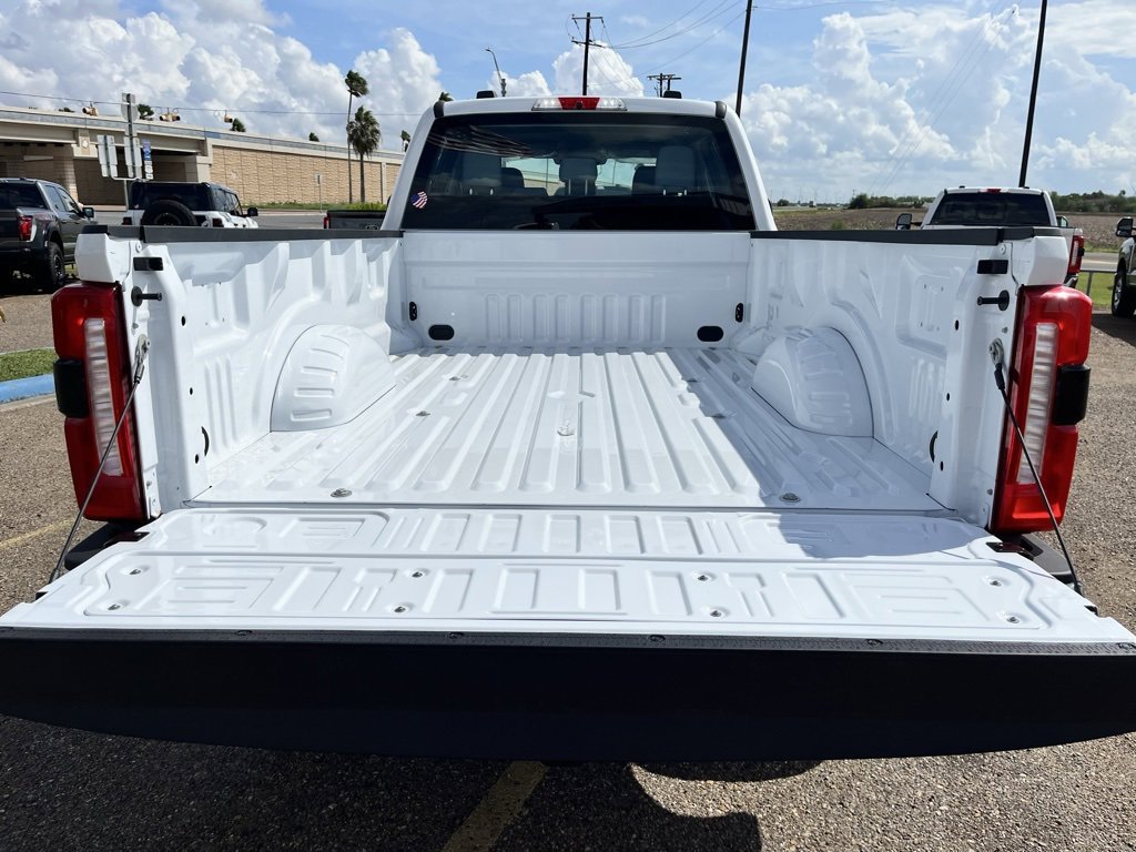 New 2026 Ford F350 4x4 Crew Cab Super Duty image 22