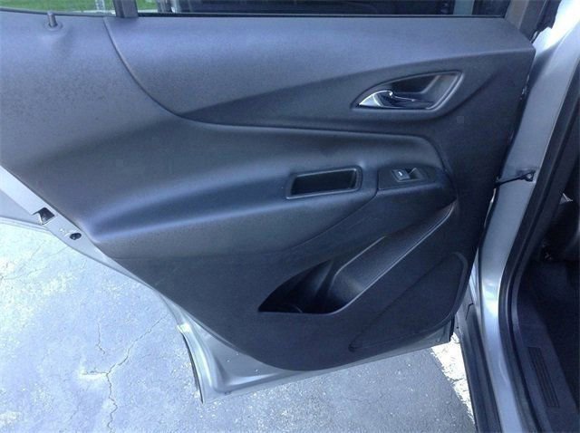 Used 2023 Chevrolet Equinox LT w/ LPO, Floor Liner Package image 33