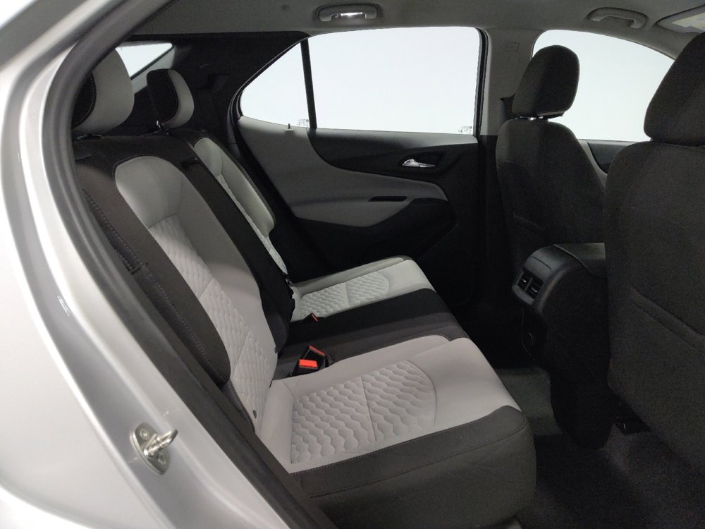 Used 2018 Chevrolet Equinox LS image 19