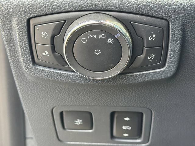 Used 2022 Ford F250 Lariat w/ Lariat Ultimate Package AWD/4WD image 34