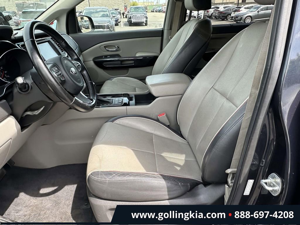 Used 2015 Kia Sedona SX FWD image 17