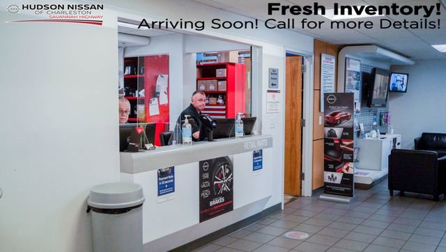 Used 2024 Jeep Wagoneer Series II w/ Flexible Seating Group image 16