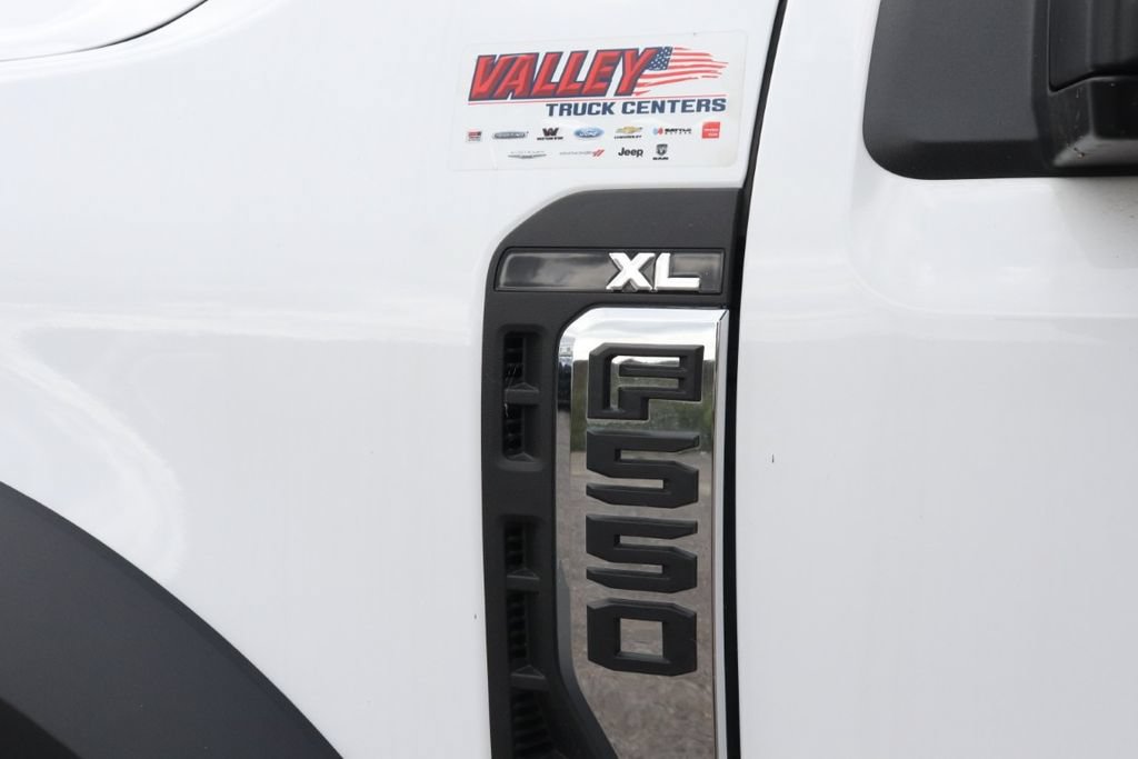 New 2026 Ford F550 4x4 Regular Cab Super Duty image 25