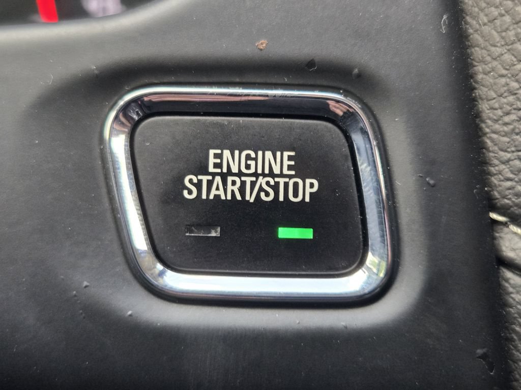 Used 2023 GMC Acadia Denali FWD image 21