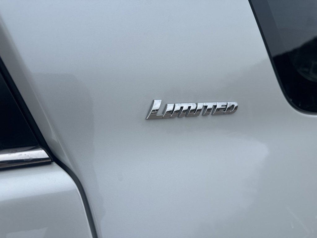 Used 2024 Toyota 4Runner Limited image 15