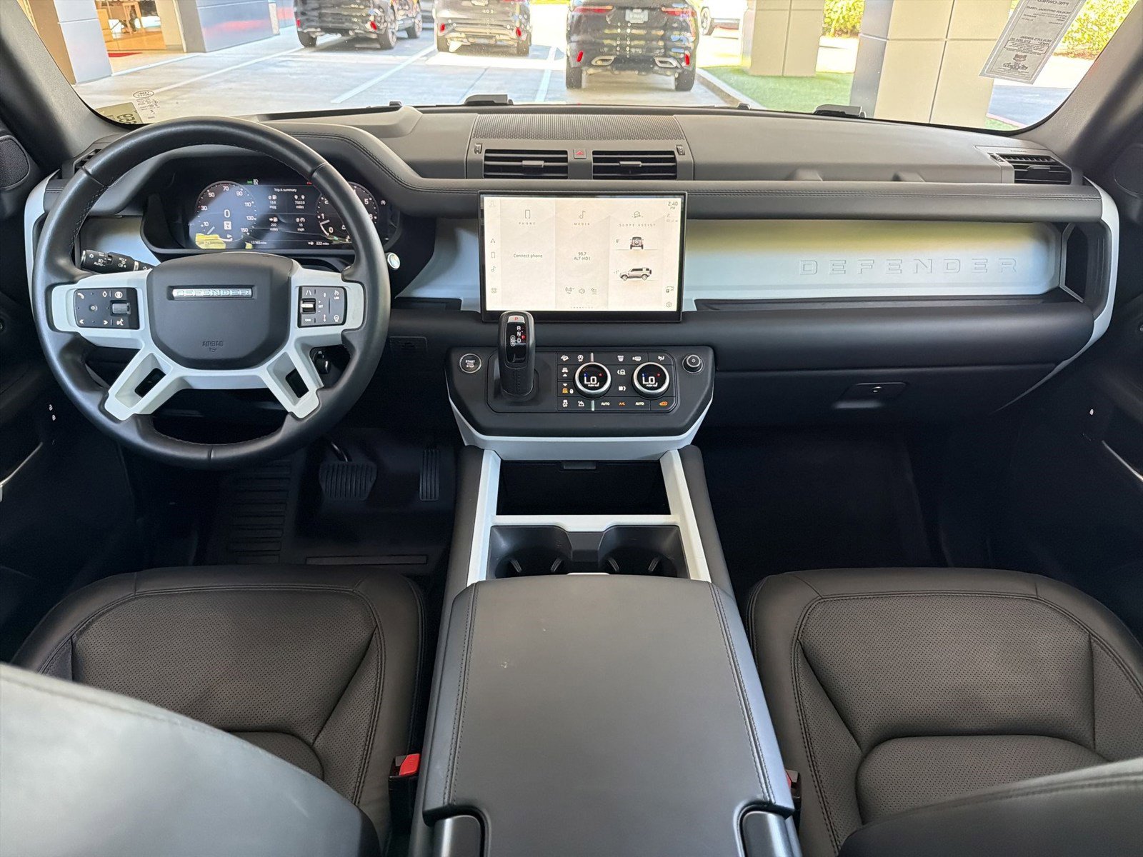 Used 2025 Land Rover Defender 110 S AWD/4WD image 17