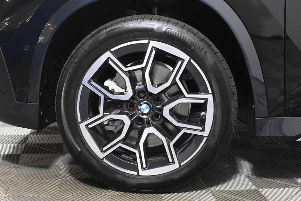 New 2027 BMW X1 xDrive28i AWD/4WD image 12