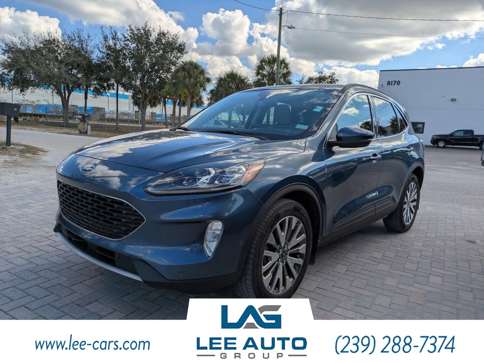 Used 2020 Ford Escape Titanium w/ Titanium Premium Package 2.0 image 6