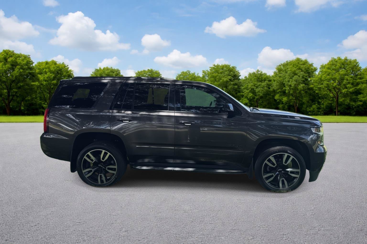Used 2018 Chevrolet Tahoe Premier RWD image 4