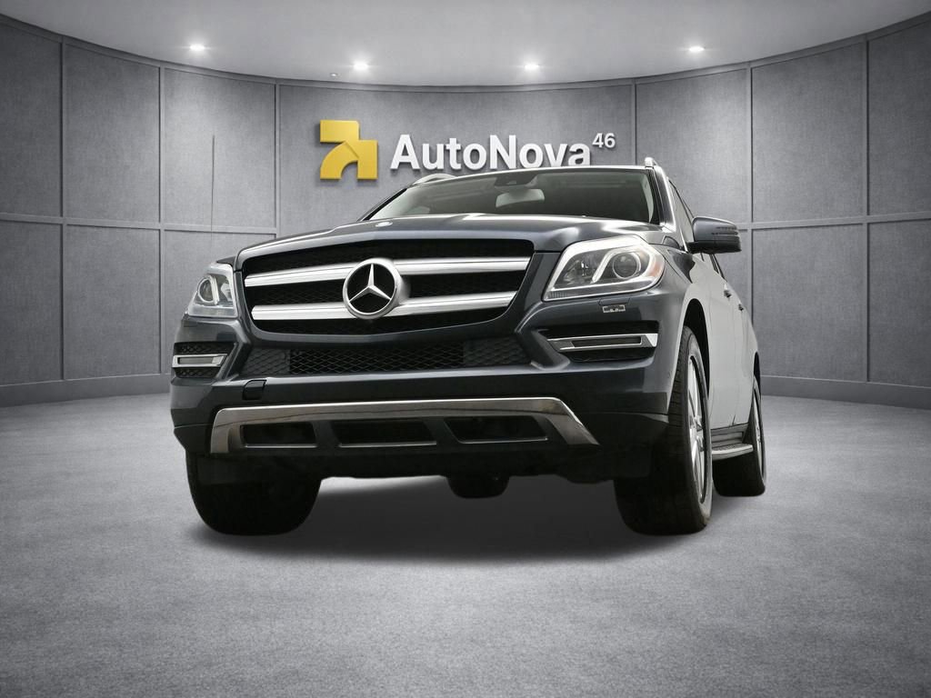 Used 2016 Mercedes-Benz GL 450 4MATIC w/ Premium I Package image 48