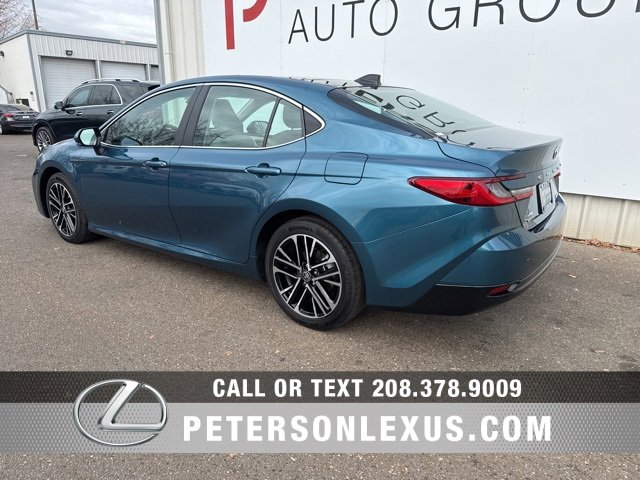 Used 2025 Toyota Camry XSE image 5