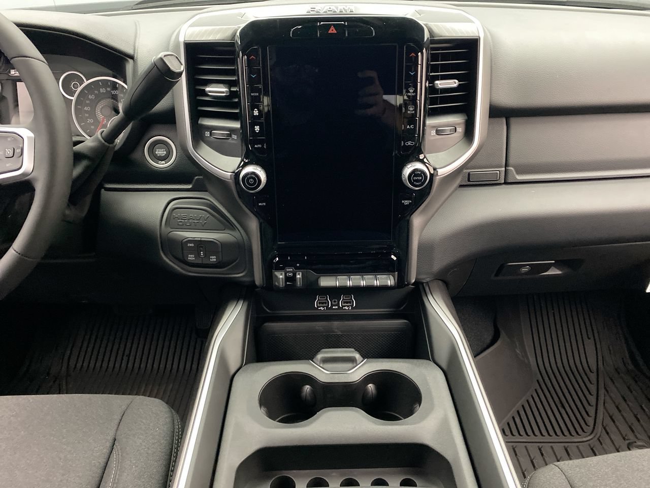 New 2026 RAM 2500 Big Horn AWD/4WD image 20