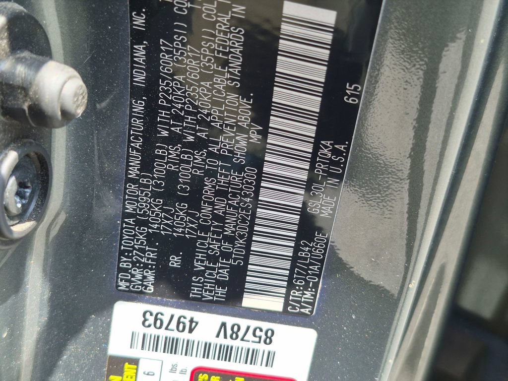 Used 2014 Toyota Sienna XLE FWD image 31