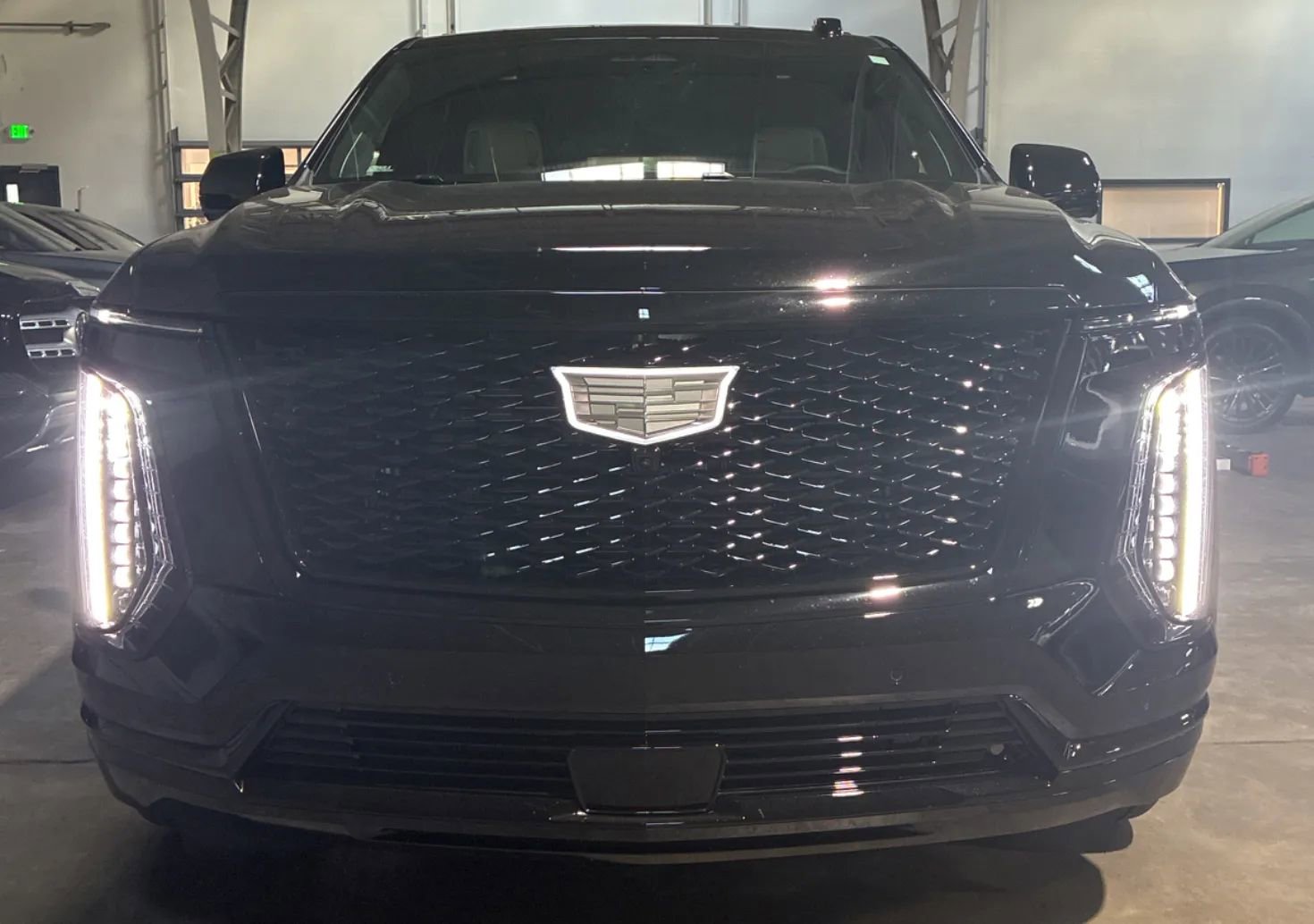 Used 2025 Cadillac Escalade ESV Sport Platinum w/ LPO, Floor Liner Package image 1