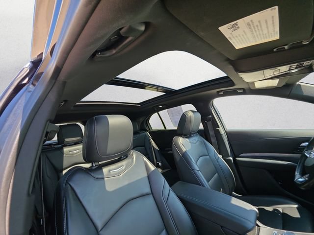Used 2024 Cadillac XT4 Premium Luxury AWD/4WD image 21