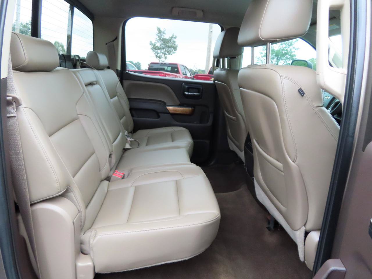 Used 2015 Chevrolet Silverado 2500 LTZ w/ Duramax Plus Package AWD/4WD image 47