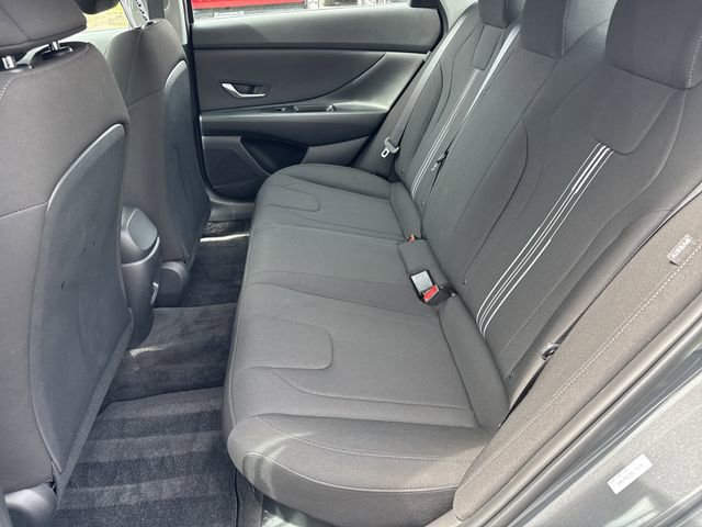 Certified 2025 Hyundai Elantra Hybrid FWD image 20