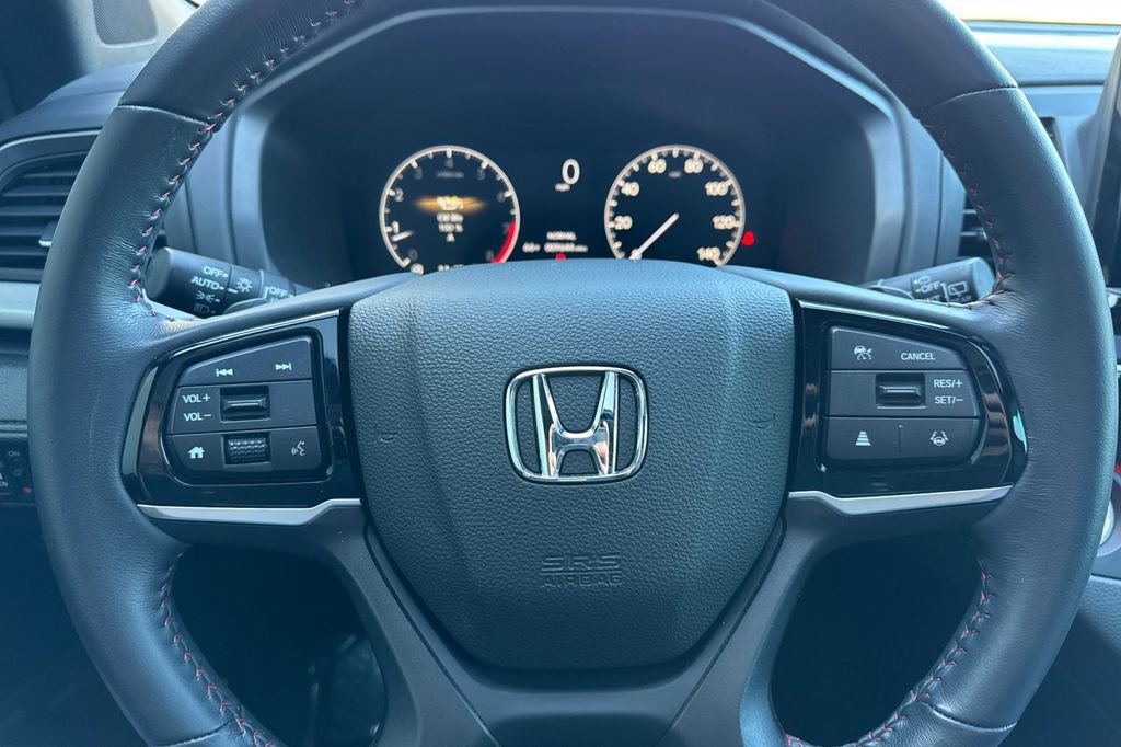 Certified 2025 Honda Odyssey Sport-L image 28