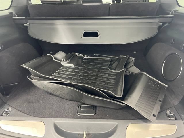Used 2020 Jeep Grand Cherokee Overland AWD/4WD image 9
