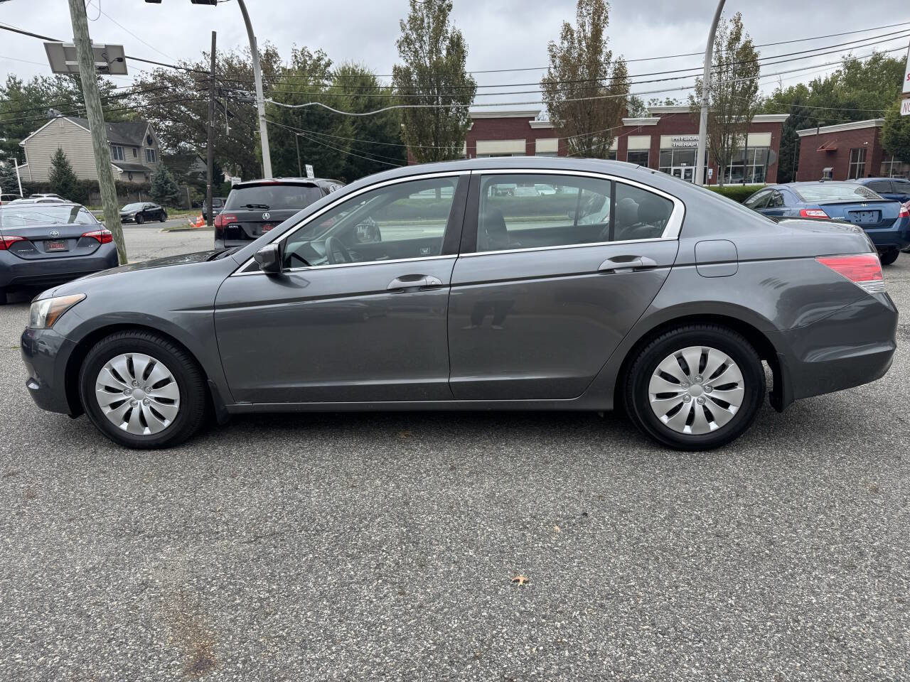 Used 2010 Honda Accord LX-P image 6