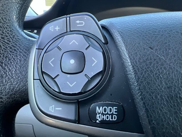 Used 2012 Toyota Camry LE FWD image 25