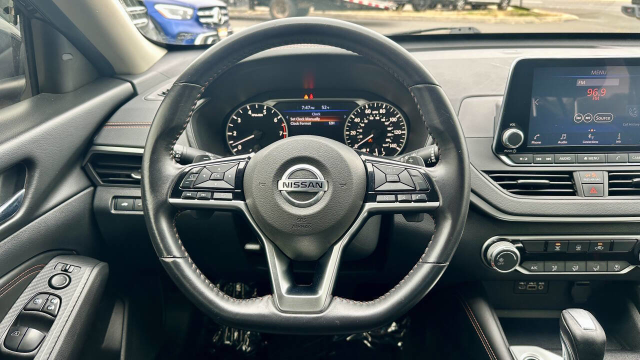 Used 2020 Nissan Altima 2.5 SR image 21