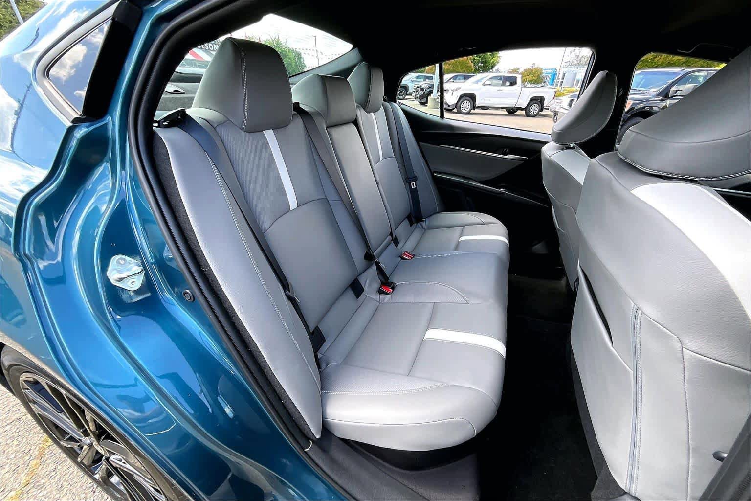 Used 2026 Toyota Camry SE FWD image 19