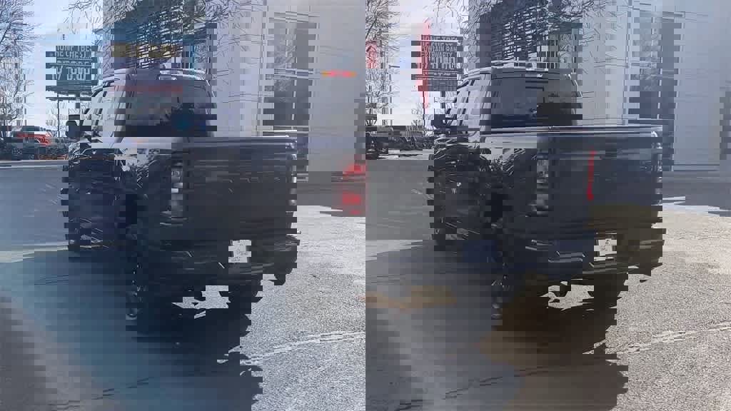 Used 2025 RAM 1500 Tradesman w/ Night Edition image 7