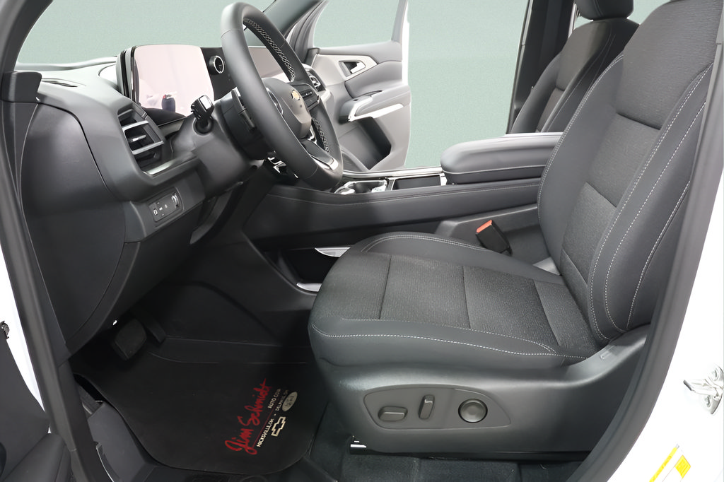 New 2027 Chevrolet Traverse LT w/ Driver Confidence Package FWD image 20