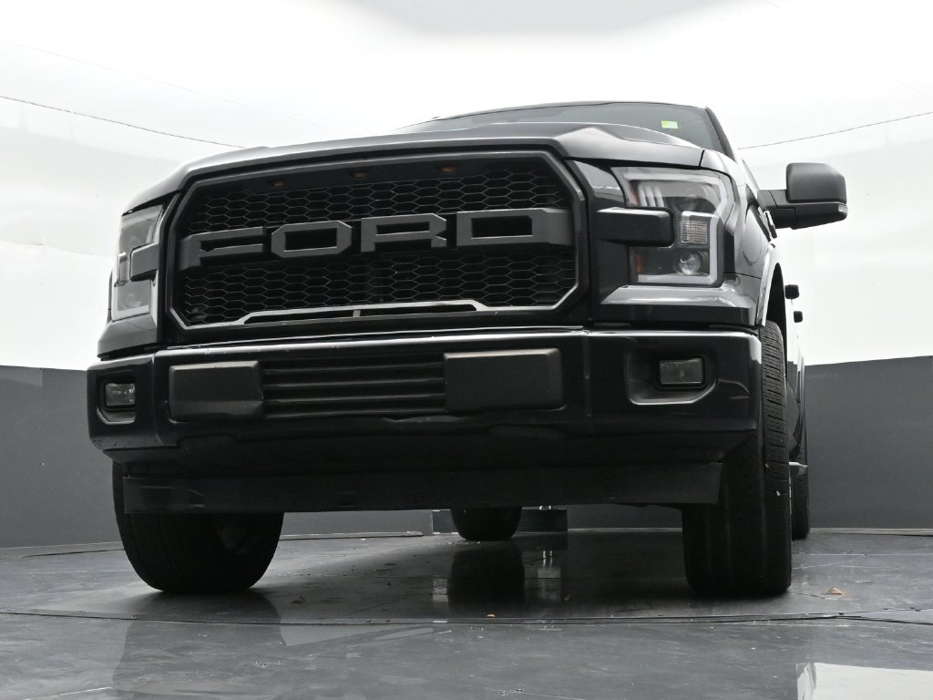 Used 2017 Ford F150 XLT w/ Equipment Group 302A Luxury RWD image 32