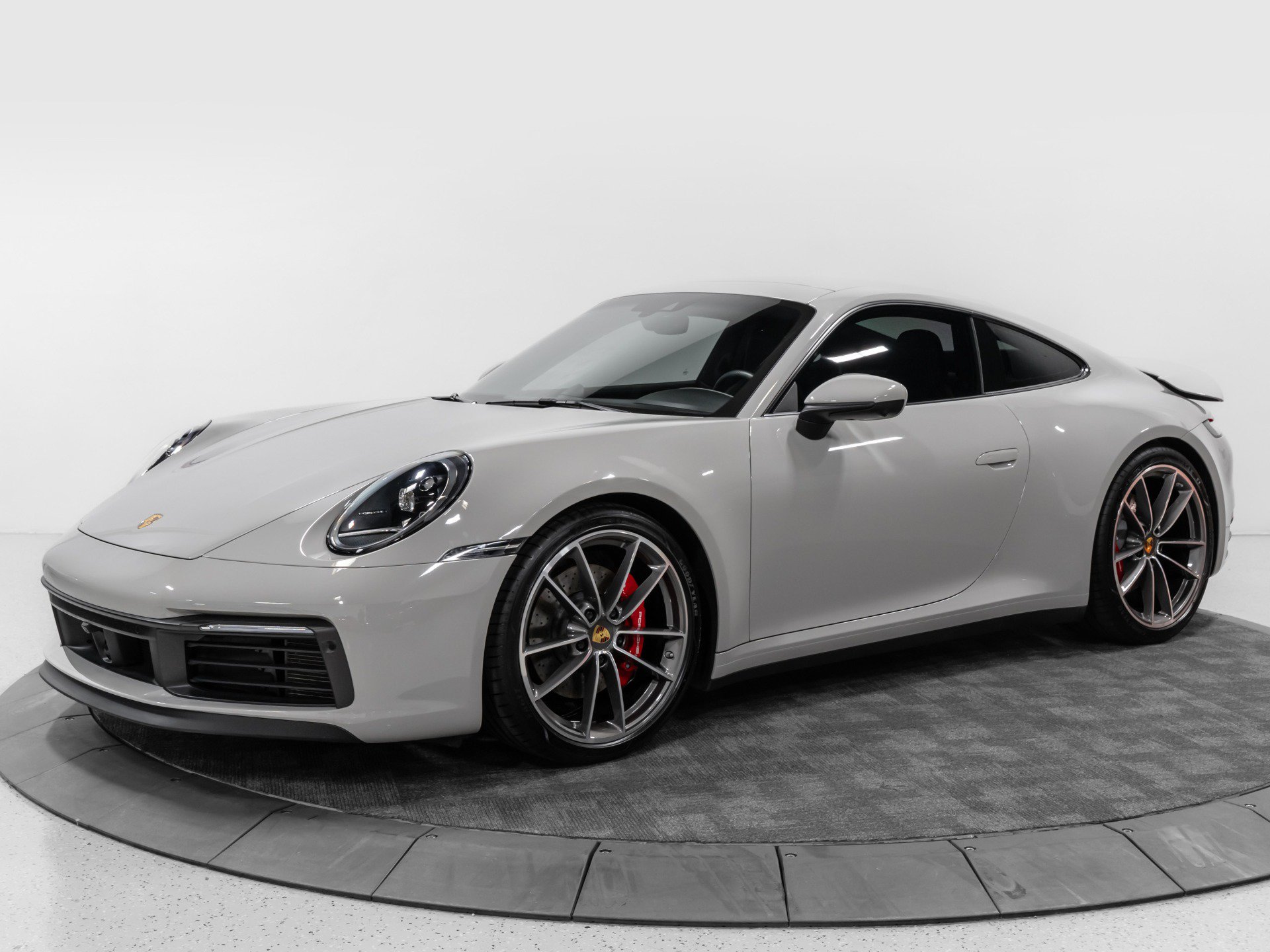 Used 2020 Porsche 911 Carrera 4S AWD/4WD image 3