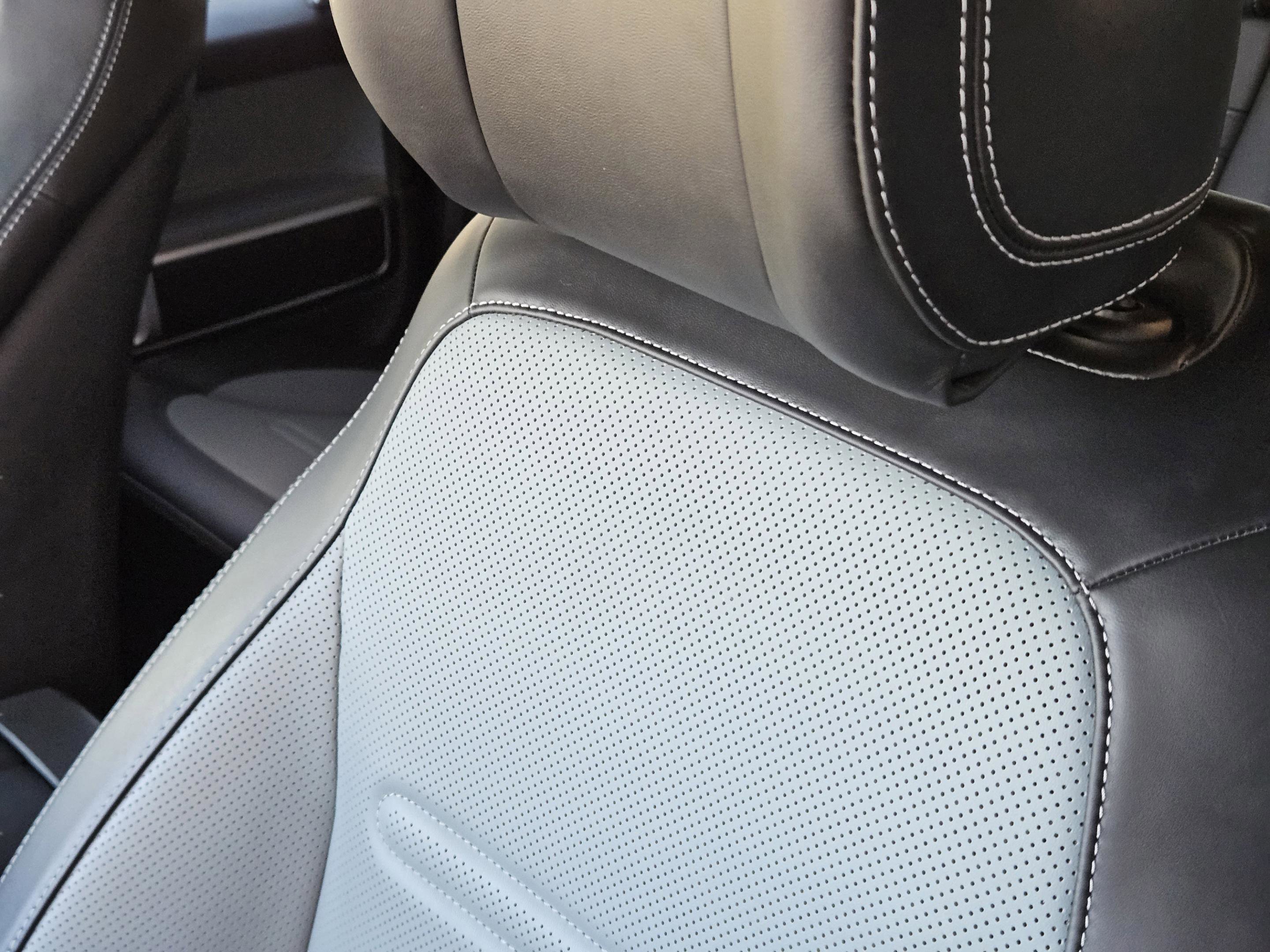 Certified 2025 Mercedes-Benz G 550 w/ Manufactur Interior Package image 7